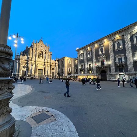 Duomo Rosa Home Катания Экстерьер фото